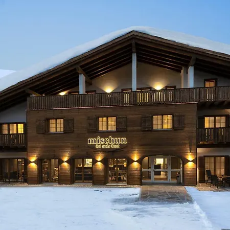 Mischun Отель Брайль-Бригельс