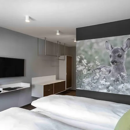 Mischun Hotel 3*